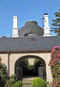 Schornsteine Friedhofskapelle